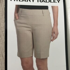 Hilary Radley mid rise stretch Bermuda shorts in beige sand color size M
